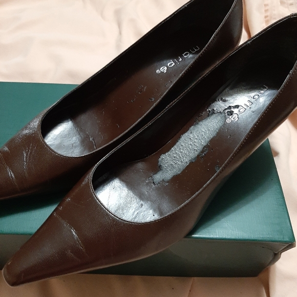 Chocolate Brown Leather Pumps 7.5 - Picture 9 of 11